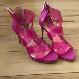 Jessica Simpson Hot pink heels